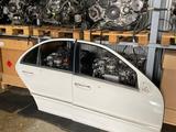 Двери на Мерседес 203 кузов W203 за 1 000 тг. в Алматы