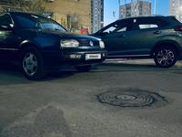 Volkswagen Golf 1994 года за 1 800 000 тг. в Астана