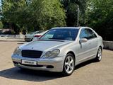 Mercedes-Benz C 320 2003 года за 2 000 000 тг. в Алматы – фото 3