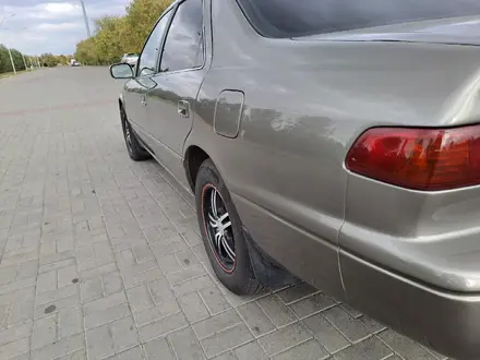 Toyota Camry 2001 года за 4 200 000 тг. в Алматы – фото 12