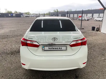 Toyota Corolla 2015 года за 5 724 225 тг. в Астана – фото 2