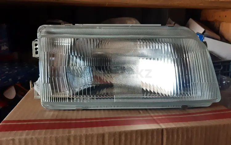 Фары митсубиши спейс вагон за 16 000 тг. в Астана