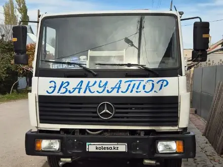 Mercedes-Benz  814 1997 года за 12 700 000 тг. в Кордай