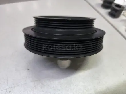 Шкив коленвала Nissan YD25DD за 25 000 тг. в Алматы – фото 5