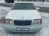 Mercedes-Benz S 320 1999 годаfor3 500 000 тг. в Астана