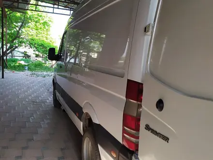 Mercedes-Benz Sprinter 2009 года за 11 990 000 тг. в Тараз – фото 4