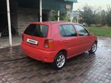 Volkswagen Polo 1995 года за 700 000 тг. в Есик – фото 3