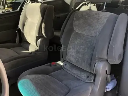 Toyota Sienna 2007 года за 8 000 000 тг. в Атырау – фото 4