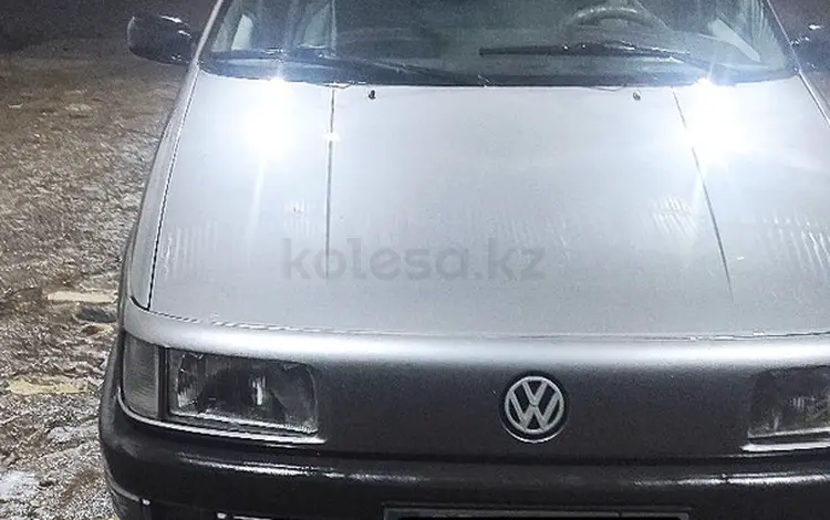 Volkswagen Passat 1993 года за 1 900 000 тг. в Караганда