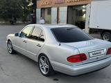 Mercedes-Benz E 280 1996 года за 2 600 000 тг. в Актобе – фото 5