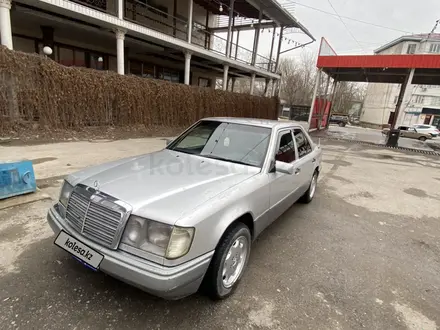 Mercedes-Benz E 230 1991 года за 1 350 000 тг. в Шымкент – фото 11