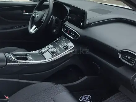 Hyundai Santa Fe 2023 года за 12 900 000 тг. в Уральск – фото 9