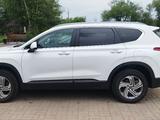 Hyundai Santa Fe 2023 годаүшін12 900 000 тг. в Уральск – фото 3