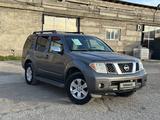 Nissan Pathfinder 2006 годаүшін5 800 000 тг. в Актобе – фото 3