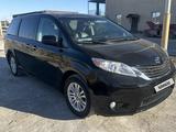 Toyota Sienna 2015 года за 14 000 000 тг. в Жанаозен – фото 2