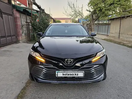 Toyota Camry 2020 года за 15 300 000 тг. в Туркестан