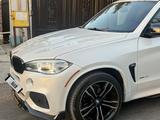 BMW X5 2015 года за 17 000 000 тг. в Шымкент – фото 2