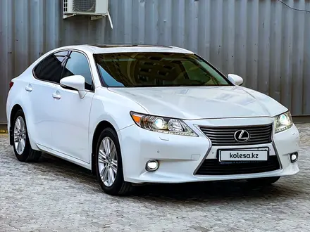 Lexus ES 350 2014 года за 15 000 000 тг. в Актау