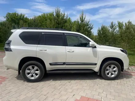 Toyota Land Cruiser Prado 2017 года за 19 900 000 тг. в Караганда – фото 7