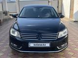 Volkswagen Passat 2011 года за 4 800 000 тг. в Атырау