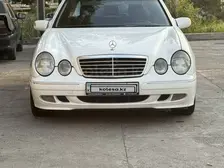 Mercedes-Benz E-Class, 2000