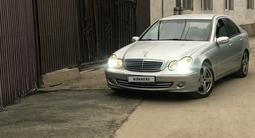 Mercedes-Benz C 320 2001 годаүшін4 000 000 тг. в Алматы – фото 4