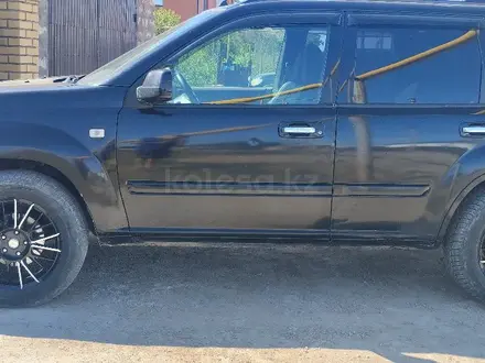 Nissan X-Trail 2005 года за 2 400 000 тг. в Атырау – фото 15