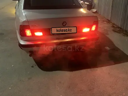 BMW 525 1993 года за 2 500 000 тг. в Алматы – фото 9