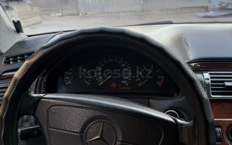 Mercedes-Benz E 280 1998 годаүшін3 000 000 тг. в Алматы