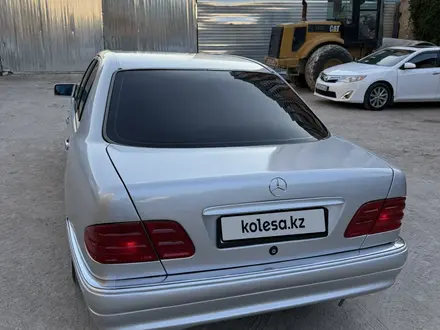 Mercedes-Benz E 280 1998 года за 3 000 000 тг. в Алматы – фото 5