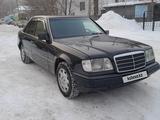 Mercedes-Benz E 200 1995 года за 2 500 000 тг. в Астана – фото 3