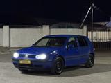 Volkswagen Golf 2000 годаfor1 500 000 тг. в Жанаозен