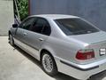 BMW 528 1999 года за 3 200 000 тг. в Алматы – фото 2