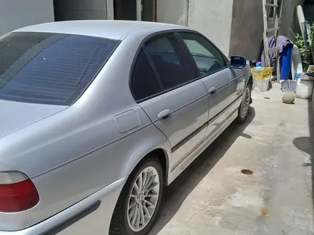 BMW 528 1999 года за 3 200 000 тг. в Алматы – фото 4