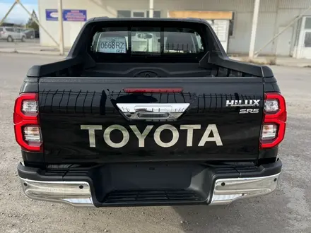 Toyota Hilux 2022 года за 24 350 000 тг. в Актау – фото 6