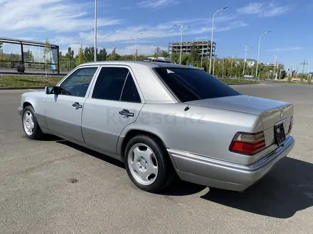 Mercedes-Benz E 320 1994 года за 3 100 000 тг. в Кызылорда – фото 7