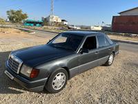 Mercedes-Benz E 260 1991 года за 1 500 000 тг. в Актау