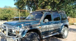 Nissan Patrol 1992 годаүшін2 500 000 тг. в Алматы