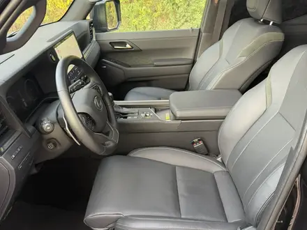 Lexus GX 550 2024 года за 55 000 000 тг. в Алматы – фото 14