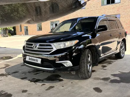 Toyota Highlander 2012 года за 13 000 000 тг. в Алматы – фото 13