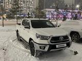 Toyota Hilux 2021 годаүшін17 300 000 тг. в Астана