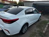 Kia Rio 2019 года за 6 900 000 тг. в Уральск – фото 2