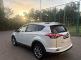 Toyota RAV4 2017 годаүшін12 500 000 тг. в Талдыкорган – фото 5