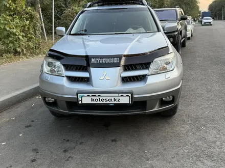 Mitsubishi Outlander 2004 года за 5 000 000 тг. в Алматы – фото 2