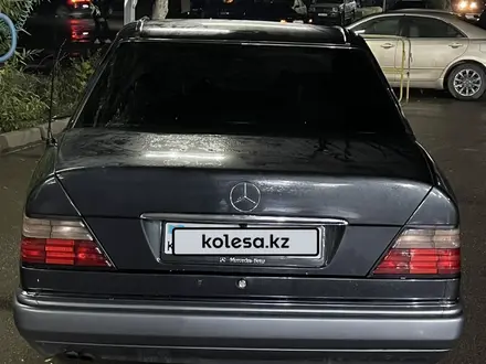 Mercedes-Benz E 280 1995 года за 2 400 000 тг. в Астана – фото 15