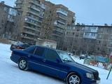 Mercedes-Benz E 200 1993 годаfor1 450 000 тг. в Караганда – фото 4