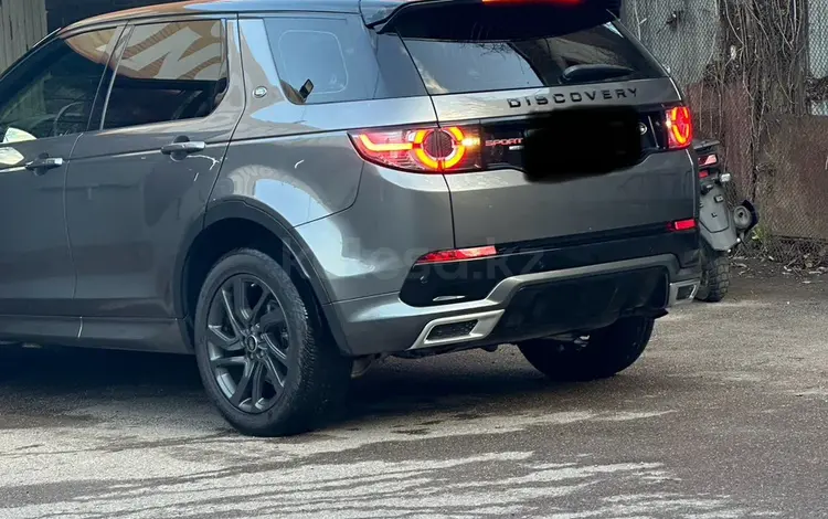 Land Rover Discovery Sport 2019 года за 17 000 000 тг. в Алматы