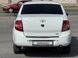ВАЗ (Lada) Granta 2190 2015 года за 3 100 000 тг. в Шымкент – фото 4