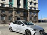 Hyundai Elantra 2017 года за 7 000 000 тг. в Атырау – фото 2