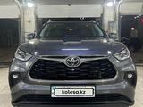 Toyota Highlander 2021 года за 32 000 000 тг. в Алматы